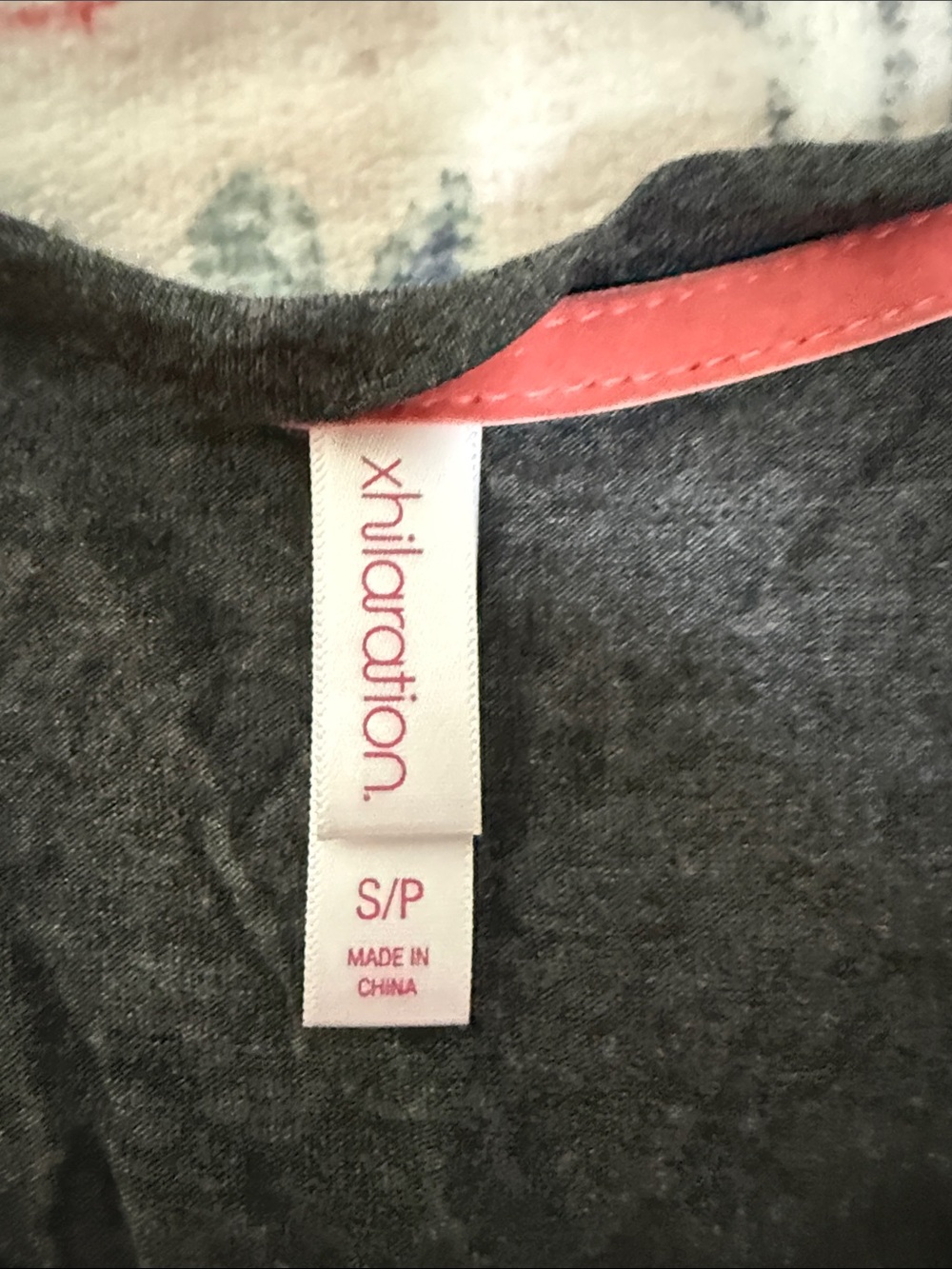 Assorted Tops - Picture 3 of 9